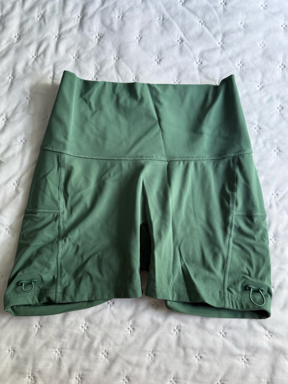 Gymshark Legacy Logo Thigh shorts 5”